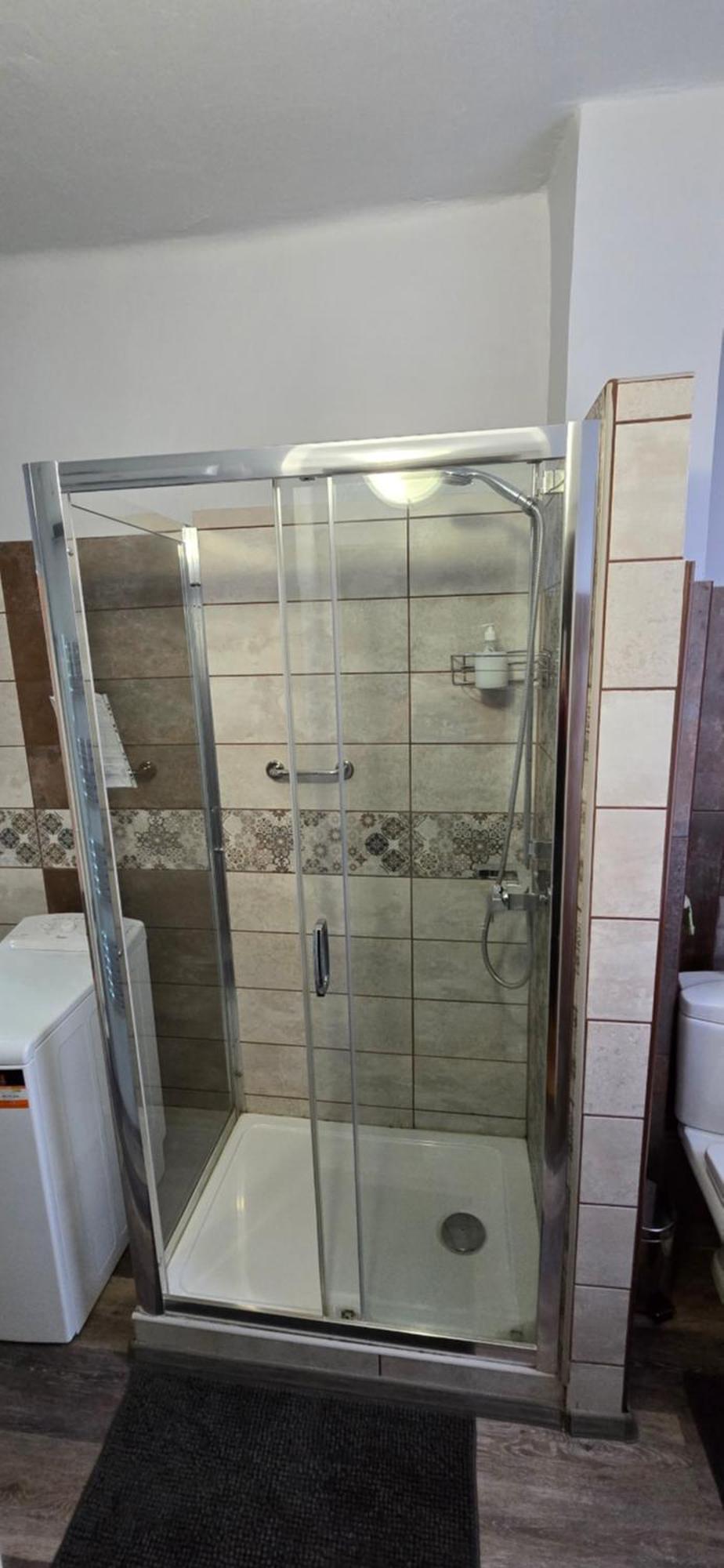 Habos Isler Apartman 16 Szolnok Eksteriør billede